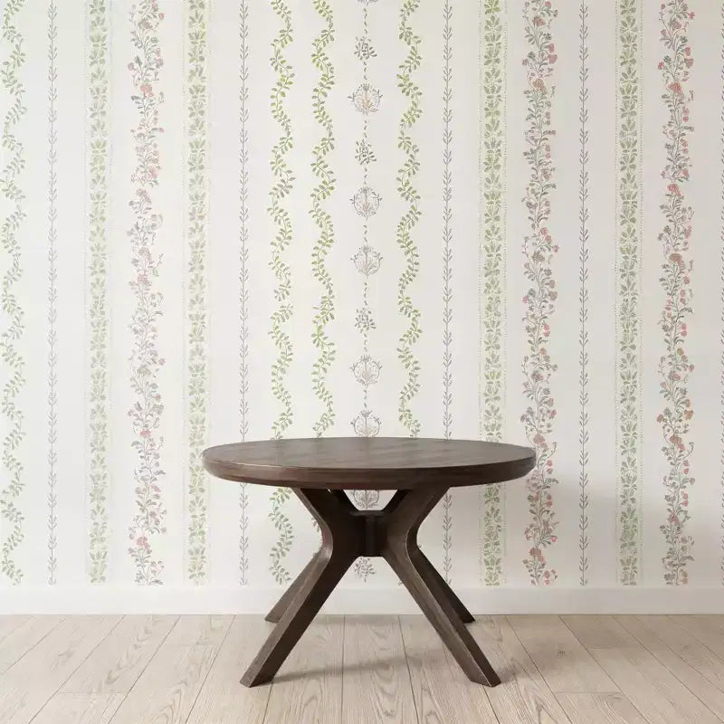 Tavolino rotondo con gambe incrociate (760 x 760 mm)
