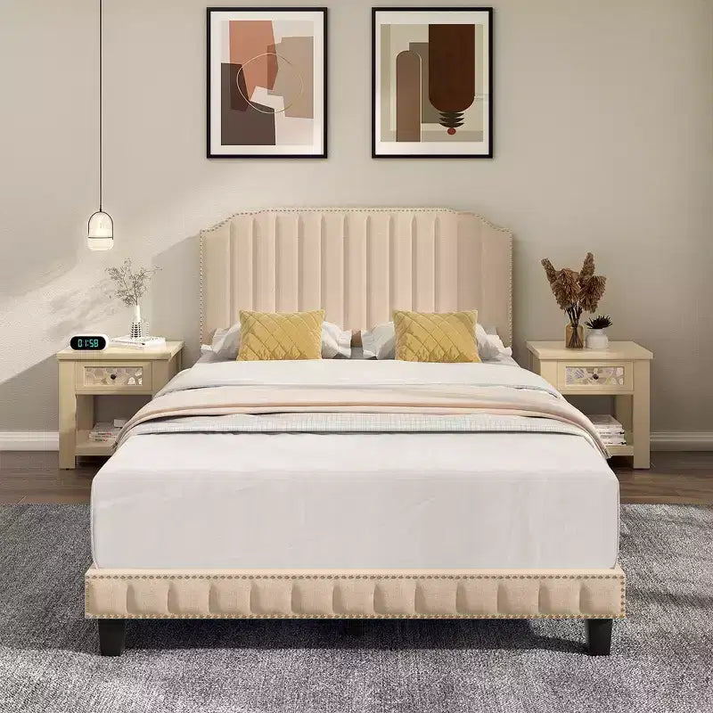 Struttura letto imbottita singola/matrimoniale/queen-size con testiera in tessuto di lino, linee verticali e rivetti