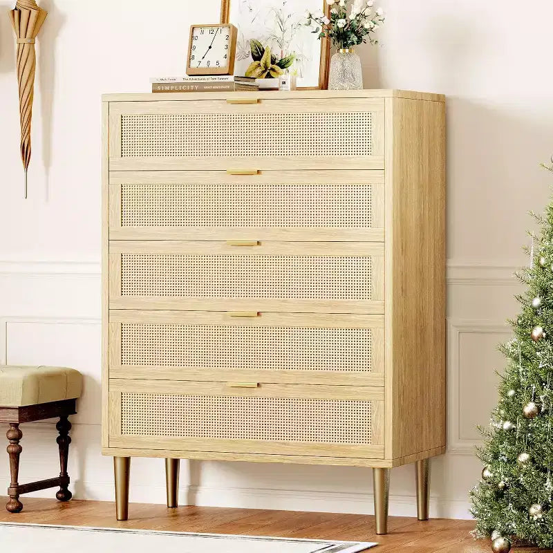 Cassettiera a 5 cassetti in rattan, comò alto 111 cm stile rustico con gambe in metallo per camera da letto e soggiorno