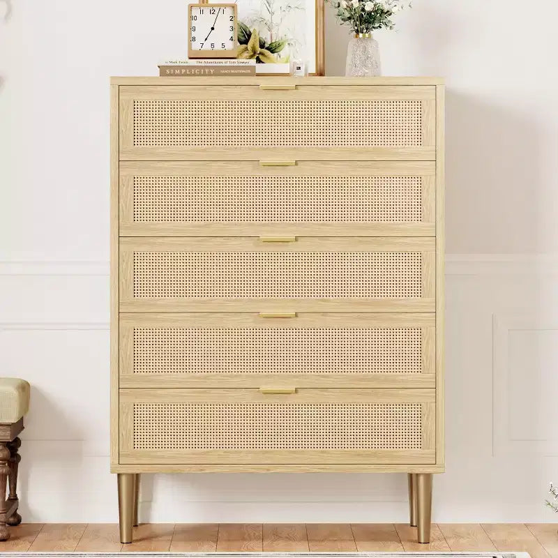 Cassettiera a 5 cassetti in rattan, comò alto 111 cm stile rustico con gambe in metallo per camera da letto e soggiorno